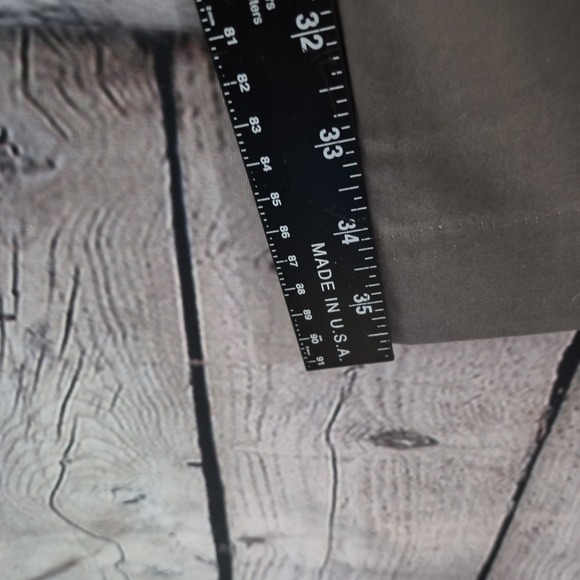 GAP CLASSIC STRAIGHT FIT KHAKIS CHINO MEN SIZE 36X36 Gray NWT - Picture 9 of 13